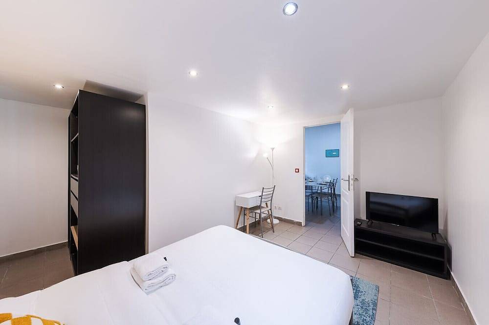 Apartamento entero, Côté gare - Paris & Disneyland en accès rapide in Neuilly-Plaisance, Sena-Saint Denis