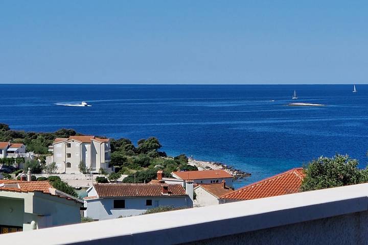 Apartament wakacyjny dla 3 osób, z balkon/ taras w Kanica