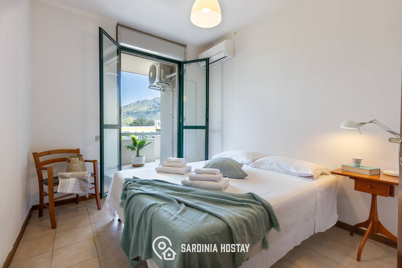 Appartamento intero, La Sella Apartment in Cagliari, Campidano
