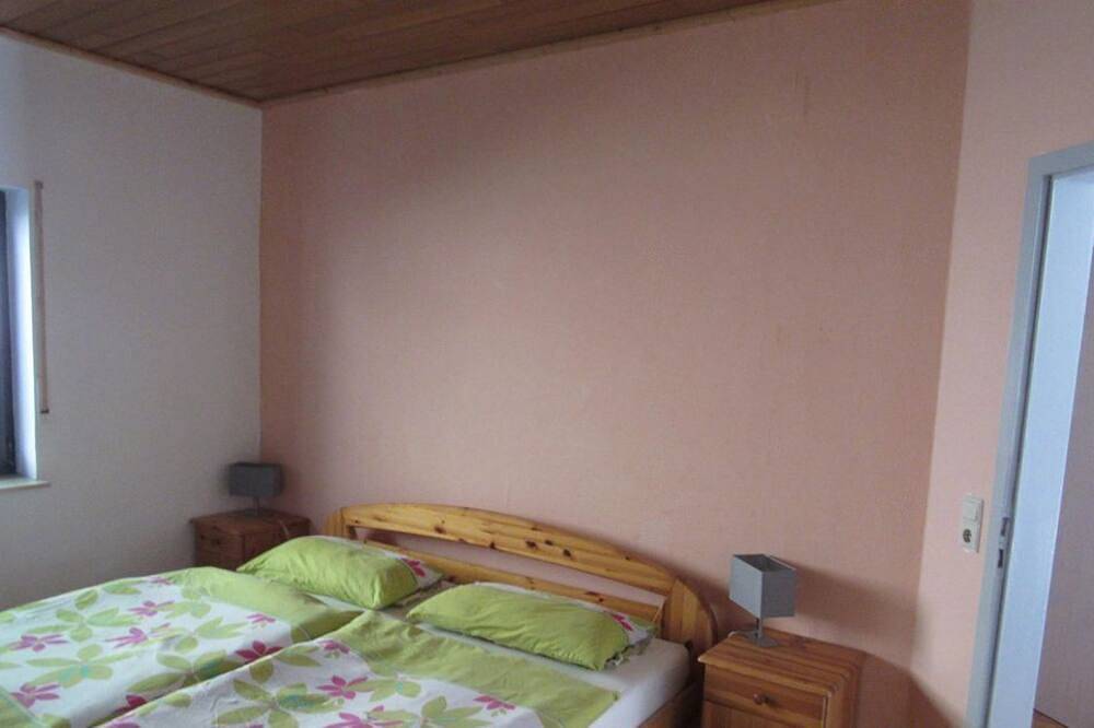 Ferienhaus am Felsen - Ferienhaus, Dusche, Wc, 2 Schlafräume in Trulben, Landkreis Südwestpfalz