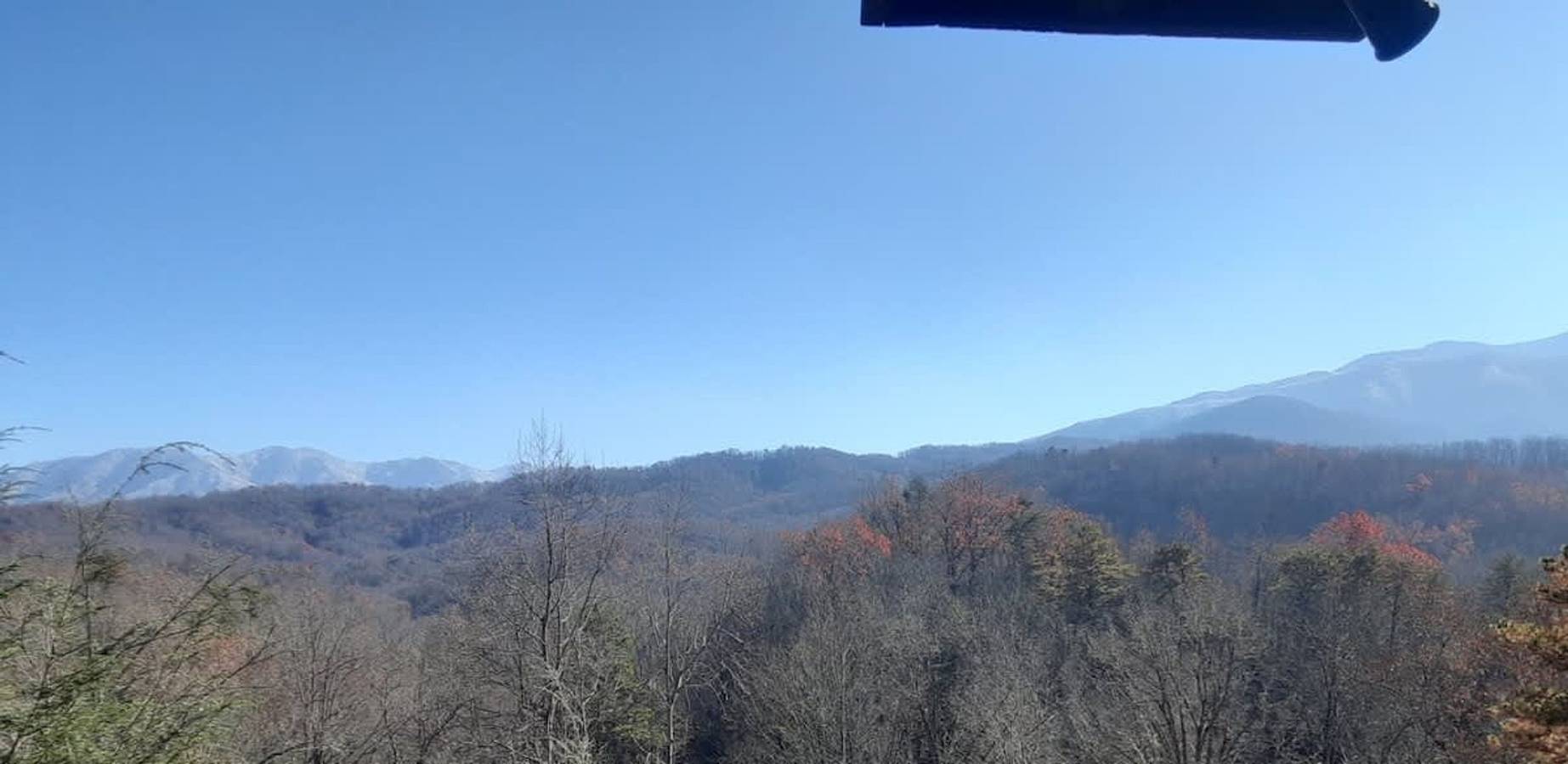 Apartamento inteiro, Great View  Location  Studio Log Cabin  Hot Tub  in Gatlinburg, Condado de Sevier