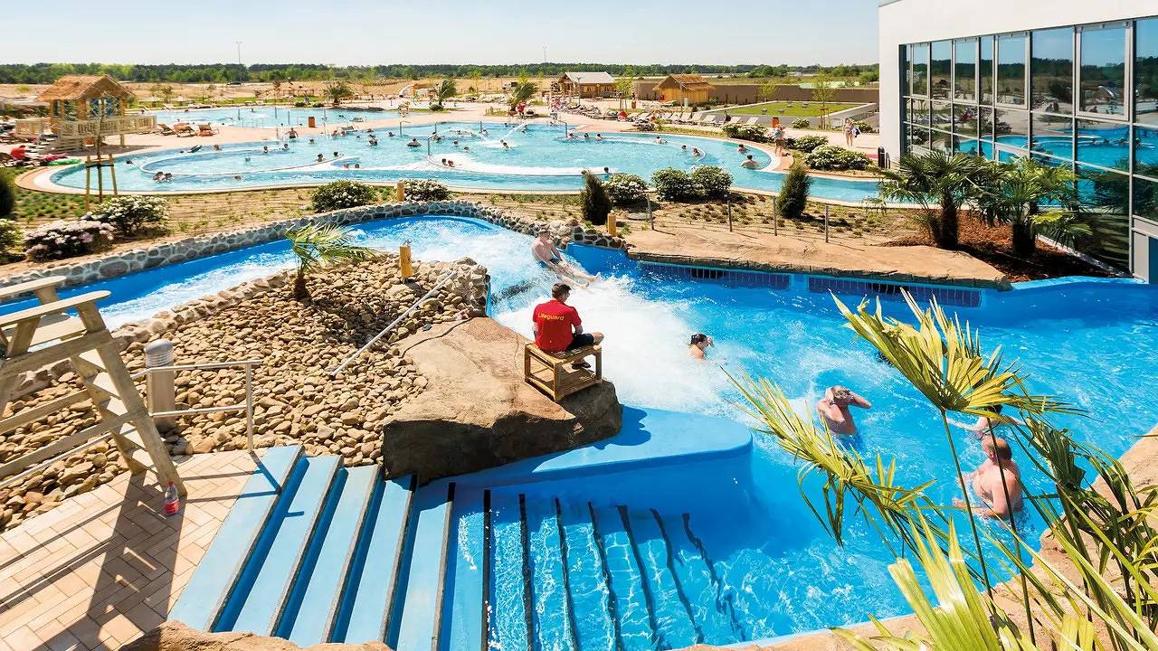 Mobilheim für 6 Personen (50 m²) in Krausnick in Tropical Islands (Wasserburg), Halbe