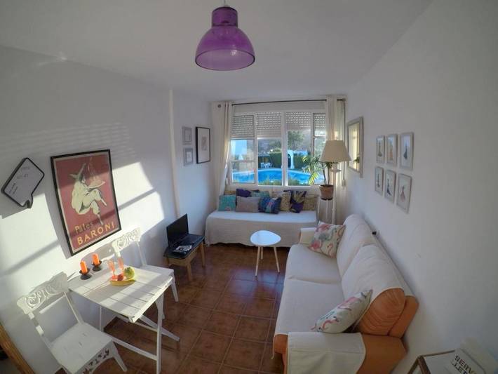 Chambre d’hôte pour 2 personnes, avec piscine ainsi que jardin et vue, animaux acceptés à Nerja - 4