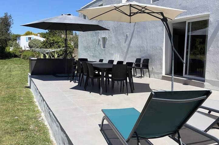 Location de vacances pour 12 personnes, avec jardin dans Port Joinville