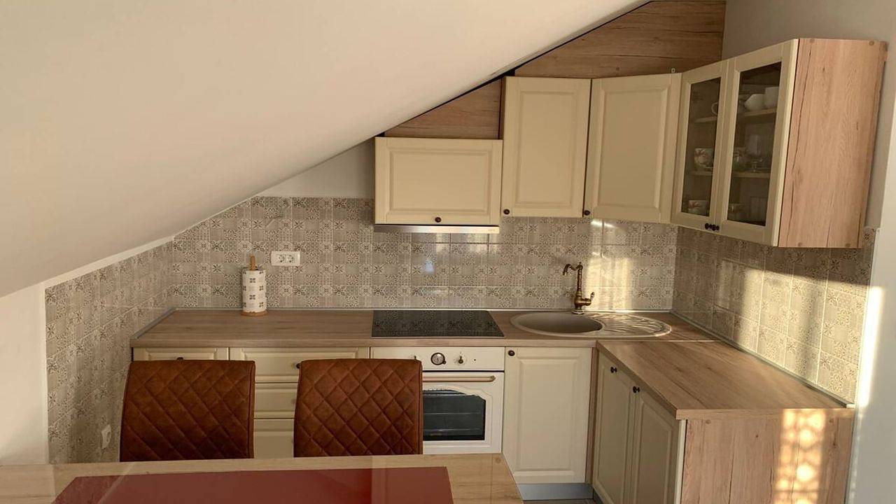 Ganze Ferienwohnung, Ferienwohnung für 4 Personen (95 m²) in Zadar in Zadar Stadt, Zadar (Kommun)