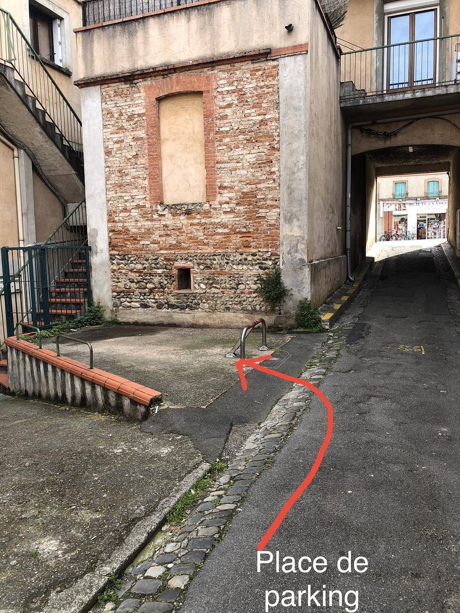 Elégant appartement urbain avec parking : explorez la ville à pied! in Minimes-Barrière de Paris (Toulouse), Toulouse