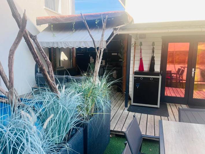 Gîte pour 2 personnes, avec Terrasse ainsi que Jardin et Piscine à Vichy - 2