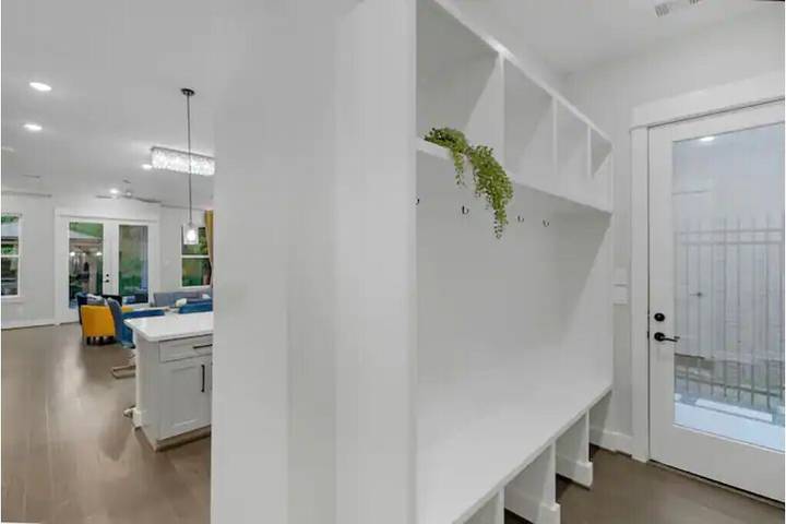 Villa for 8 people, with yard and hot tub as well as terrace in Texas