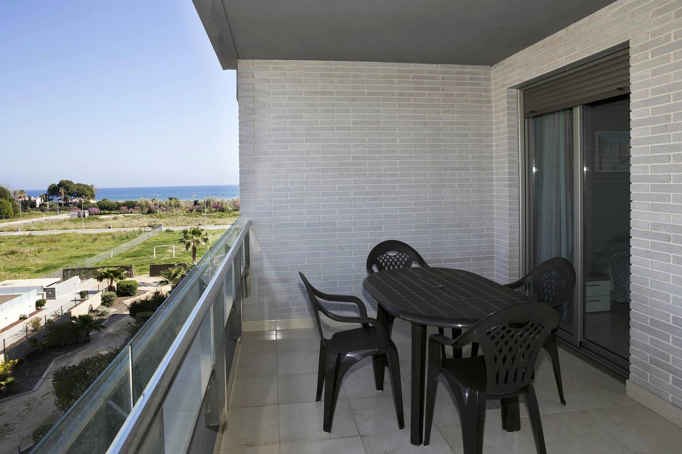 Ganze Wohnung, At143 Nova Torredembarra: Apartment with pool 250 from the beach in Torredembarra, Costa Dorada