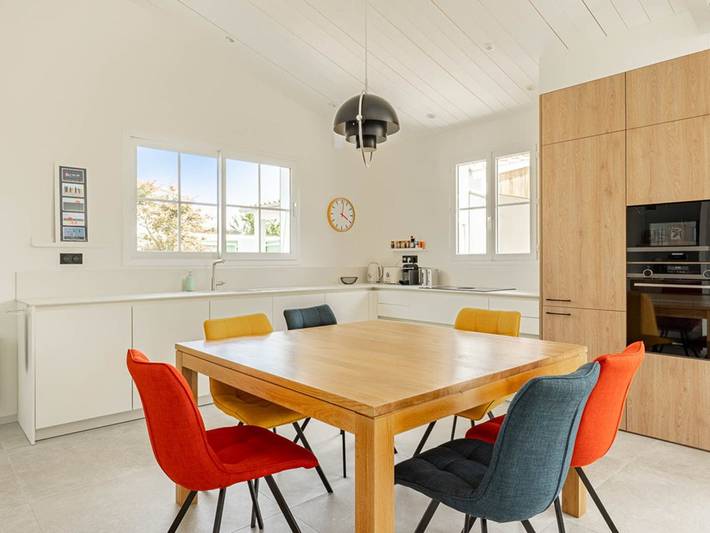 Location de vacances pour 5 personnes, avec terrasse et jardin à Loix - 2