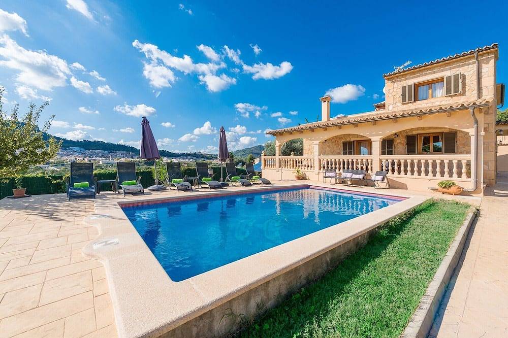Solluna - Villa With Private Pool In Son Servera in Son Servera, East Majorca
