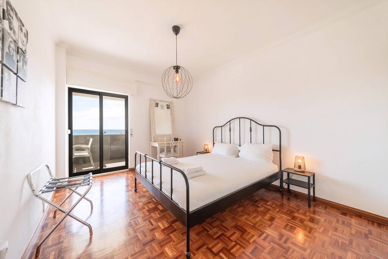 Apartamento inteiro, Guestready - Apple beach hideaway with sea views in Praia das Maçãs, Colares