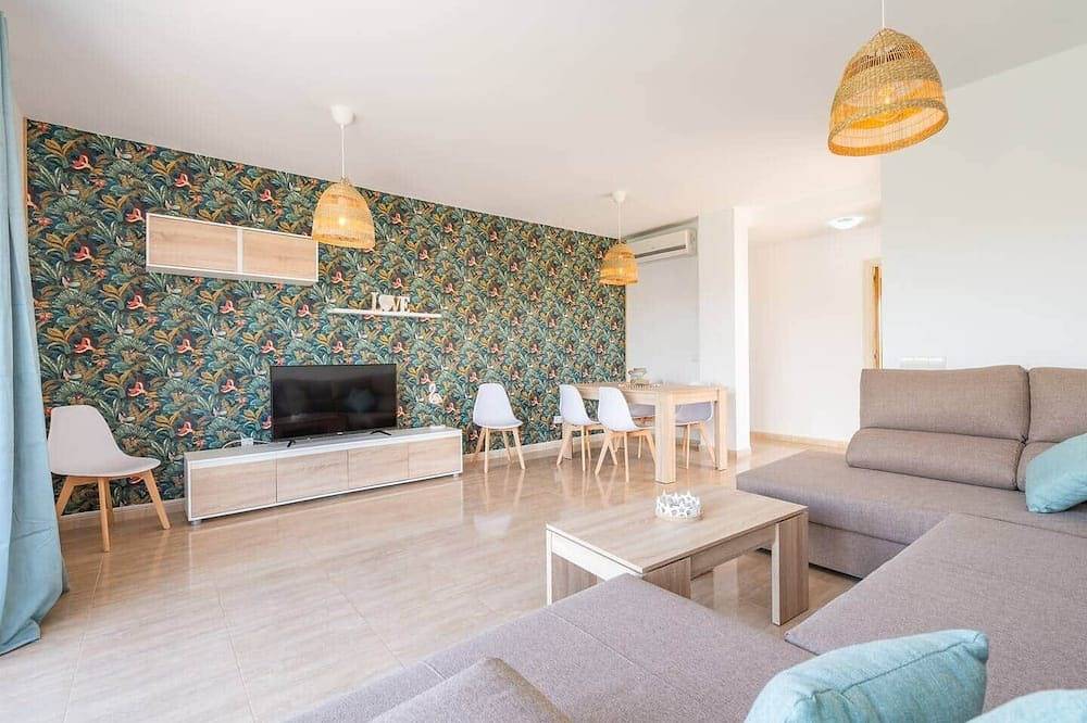 Apartment for 6 People in Cala Serena, Felanitx