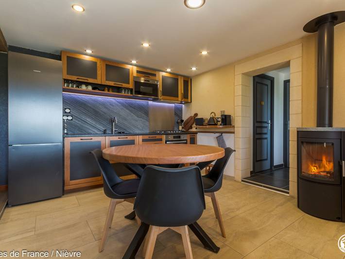 Gîte pour 4 personnes, avec jardin et jacuzzi dans Cossaye