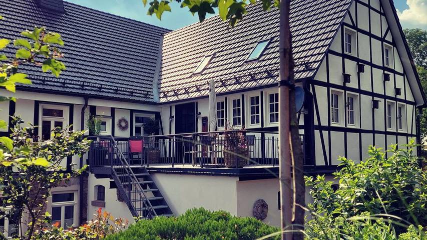 Ferienwohnung für 6 Personen, mit Terrasse und Garten in Lennestadt