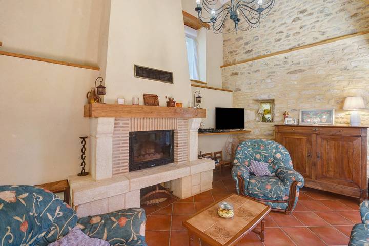Casa de vacaciones "Le Tilleul" con piscina privada in Besse, Périgord Noir
