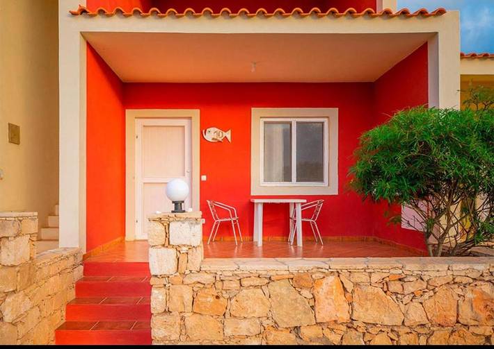 Appartement de vacances pour 2 personnes, avec piscine ainsi que vue et terrasse