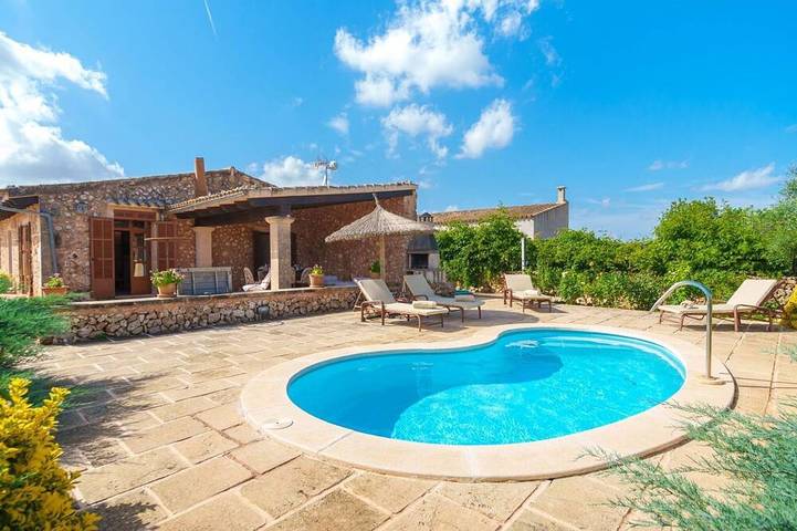 Chalet para 6 personas, con balcón además de jardín y piscina - 1
