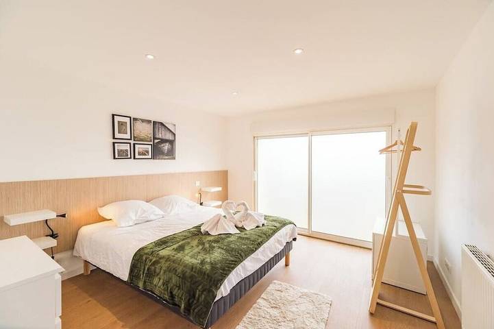 Location de vacances pour 14 personnes, avec balcon à Saint-Carreuc - 2