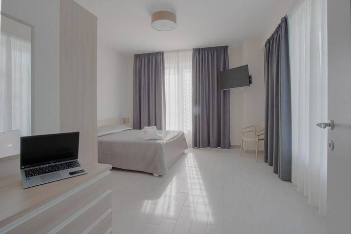 Appart’hôtel pour 4 personnes, avec Balcon ainsi que Terrasse et Vue à Canicattì