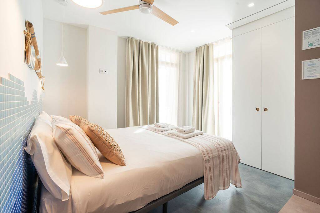 Cabanyal Rooms by Vlc Host 1 in Valencia, Costa de Valencia