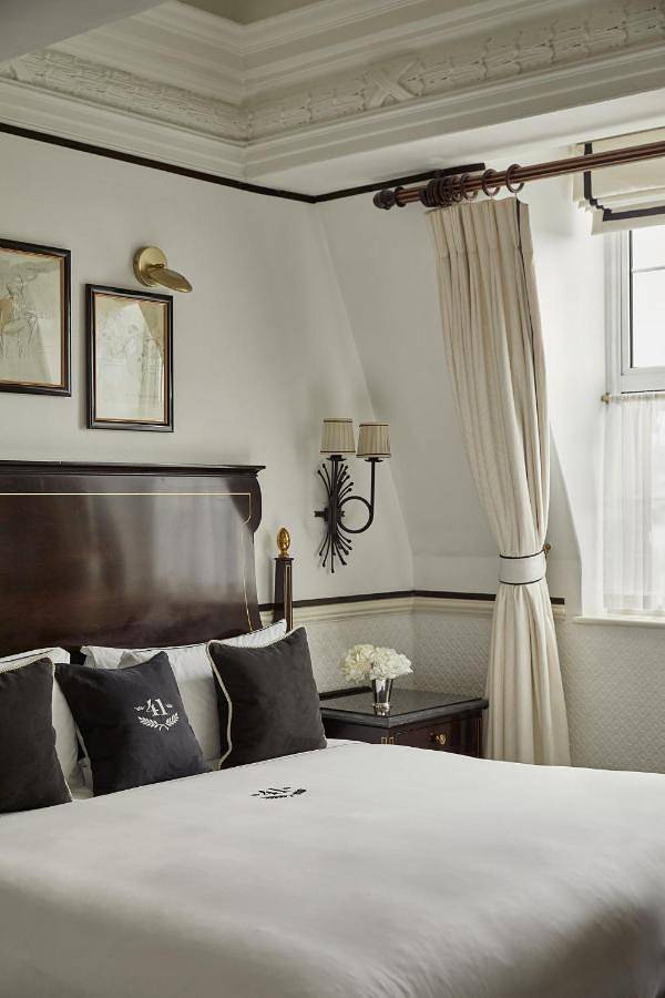 Hôtel pour 3 personnes dans Gare Victoria - 2