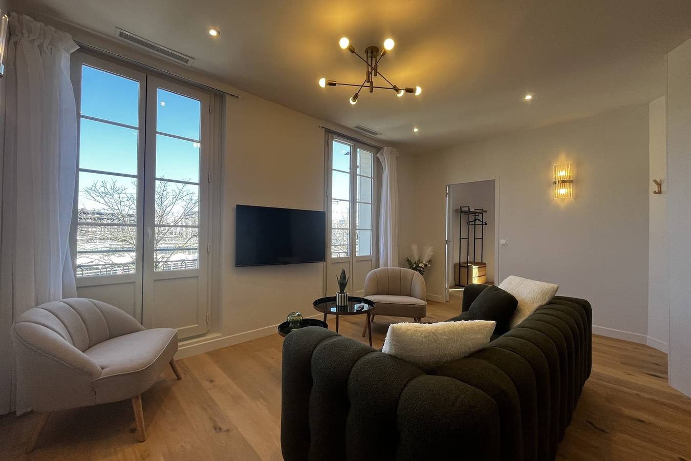 Appartement entier, Appartement T3 pour 4 personnes, Climatisation, Terrasse - Gare Saint-Jean in Bordeaux, Région de Bordeaux