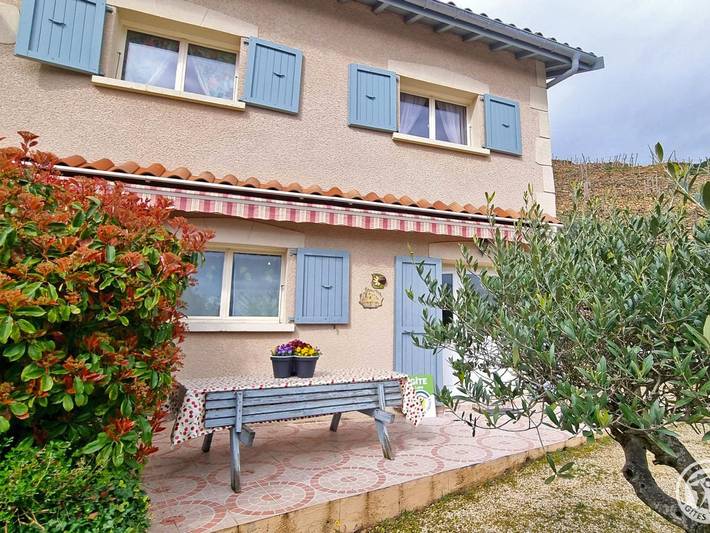 Gîte pour 10 personnes, avec terrasse