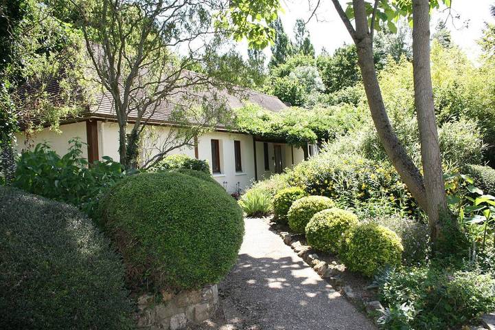 Gîte pour 6 personnes, avec balcon/terrasse et piscine