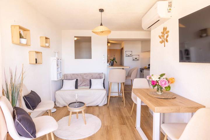 Gîte pour 4 personnes, avec balcon/terrasse, adapté aux familles dans Plage Centrale (Valras-Plage) - 4