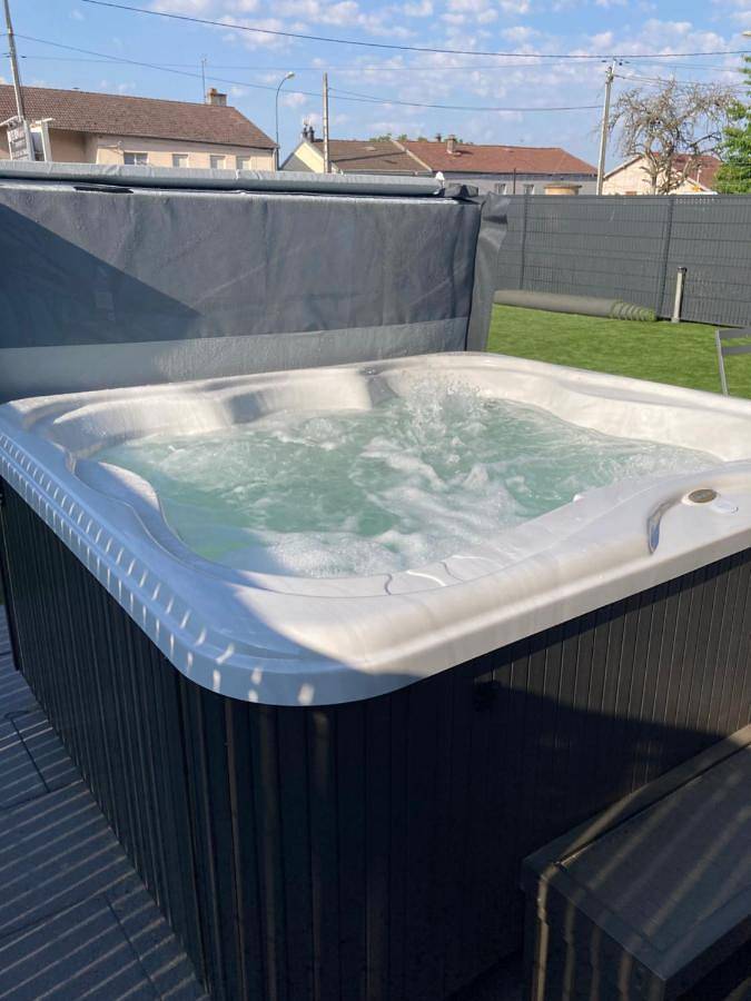 Hôtel pour 4 personnes, avec jacuzzi et jardin dans Grandvillers - 4