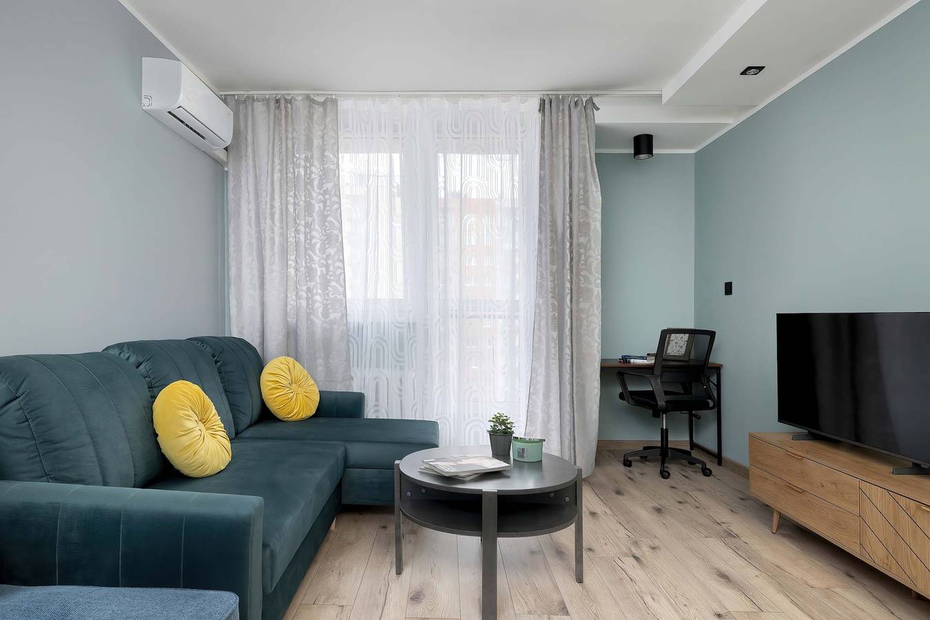 Ganze Wohnung, Sikorskiego 32 Katowice   Cozy apartment with Balcony   Air conditioning in Kattowitz, Schlesien