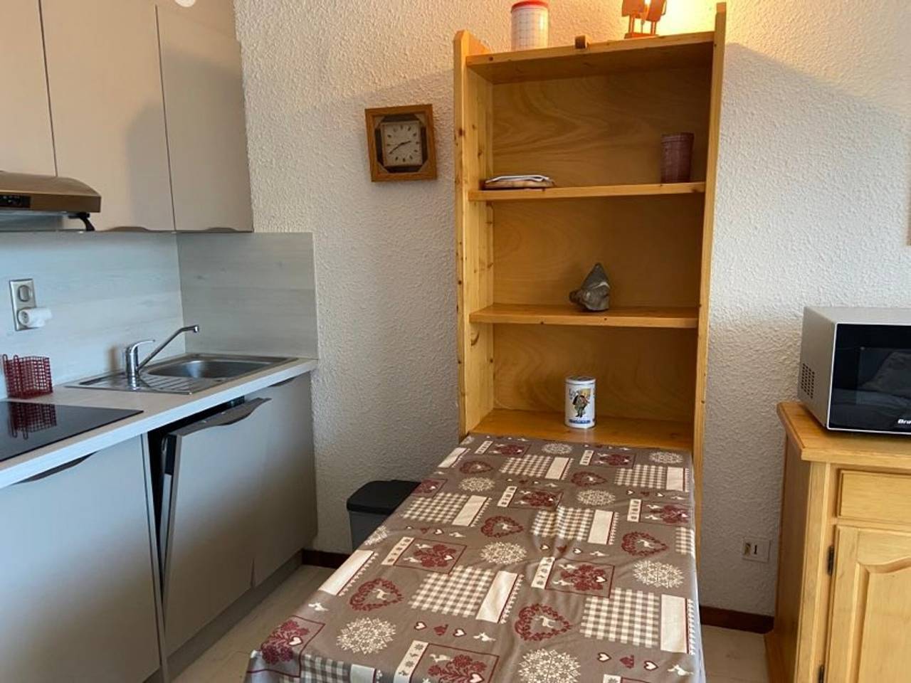 Ganzes Studio, Gemütliches Studio in Praz de Lys, 4 Personen, Mont-Blanc-Blick, nahe Pisten in Le Praz de Lys, Taninges