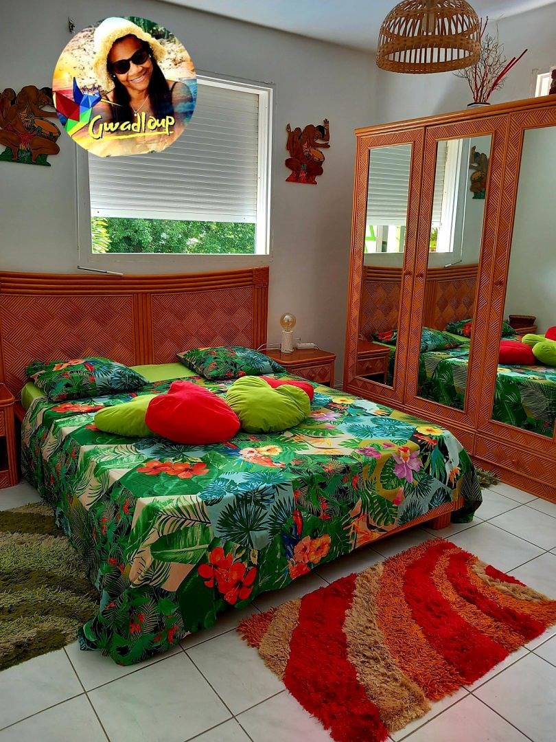 3 Chambres d'hôtes avec petits déjeuners et dîners inc - Chambre Balisier avec salle de bain privative in Cocoyer, Le Gosier