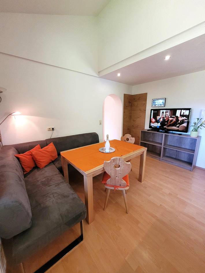 Ferienhaus für 4 Personen, mit Balkon und Terrasse sowie Garten und Ausblick in Virgen - 2