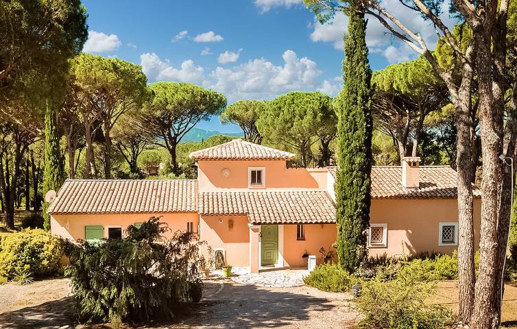 Location de vacances pour 8 personnes, avec Terrasse à Vidauban - 3