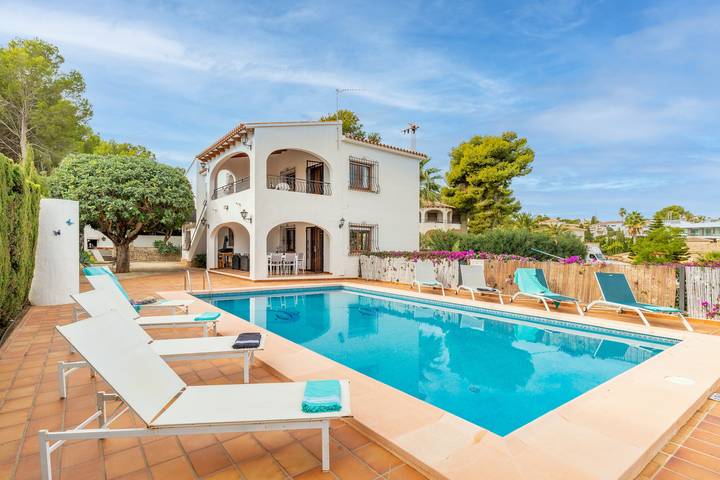 Villa 'La Boniquesa Bajo' mit Meerblick, WLAN und Klimaanlage in Benissa, Costa Blanca