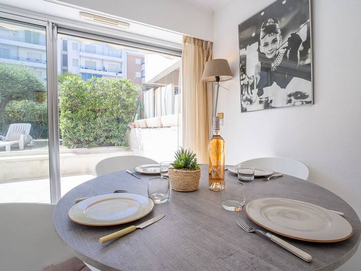 Ferienwohnung für 4 Personen, mit Terrasse und Garten in Cannes - 3