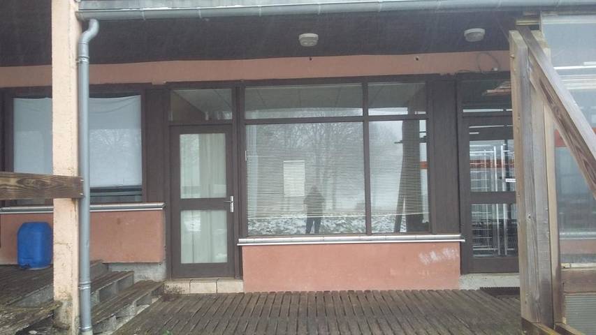 Gîte pour 6 personnes, avec terrasse et vue à Laguiole - 4