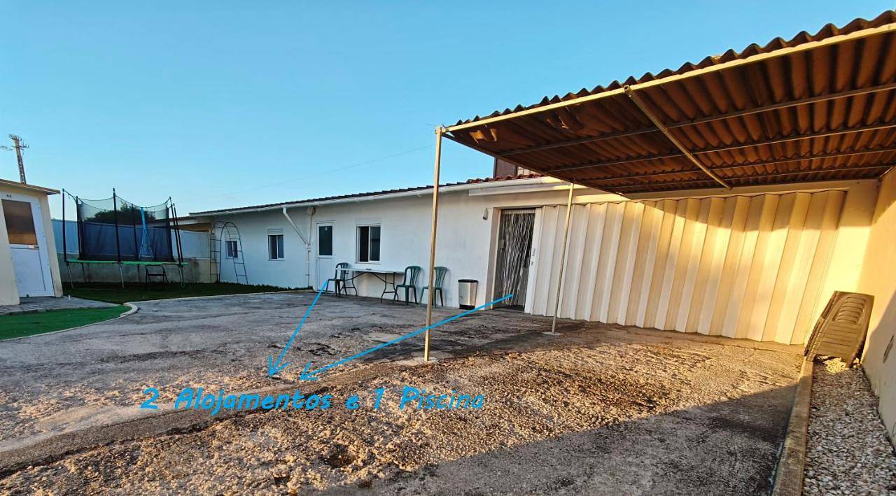 Guesthouse Relax & Pool in Esmoriz, Distrito de Aveiro