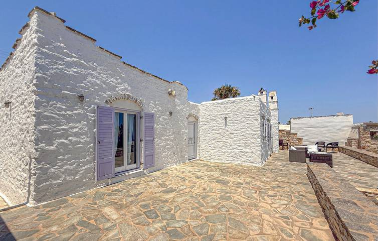 Location de vacances pour 8 personnes, avec terrasse et jardin dans Paros - 3