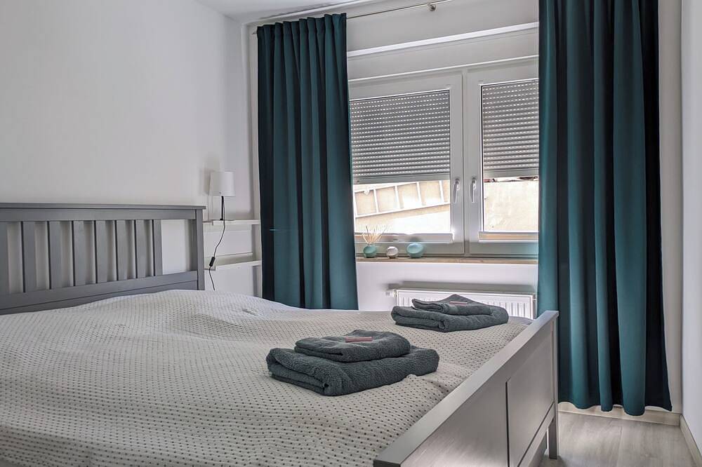 Ganze Wohnung, Moderne 3-Zimmer-Ferienwohnung direkt am Saaleradwanderweg in Halle (Saale), Saale-Unstrut