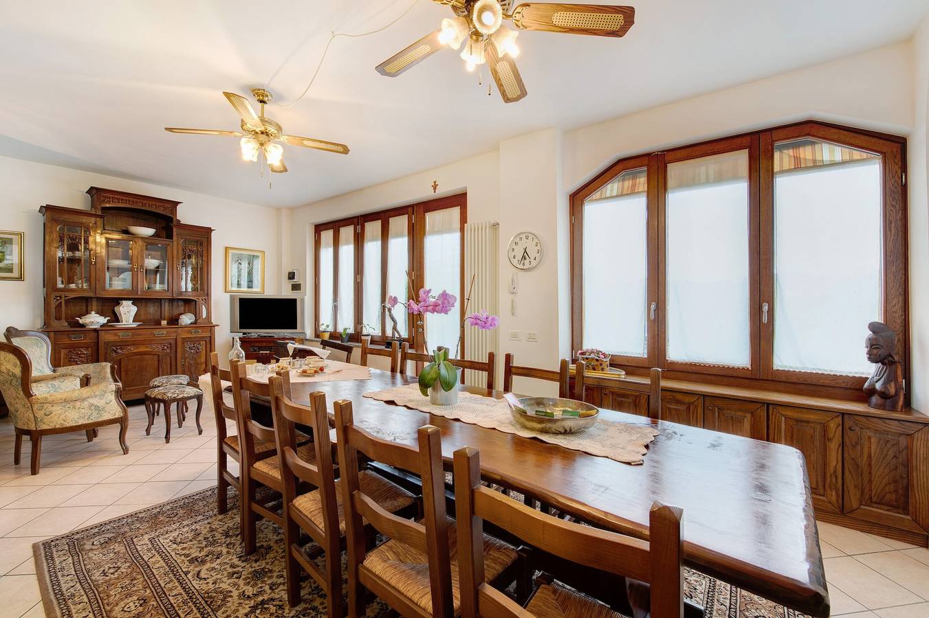 Casa vacanze "Cascina Nonna Nina" con terrazza privata e 2 balconi in Villongo, Prealpi Bergamasche Orientali
