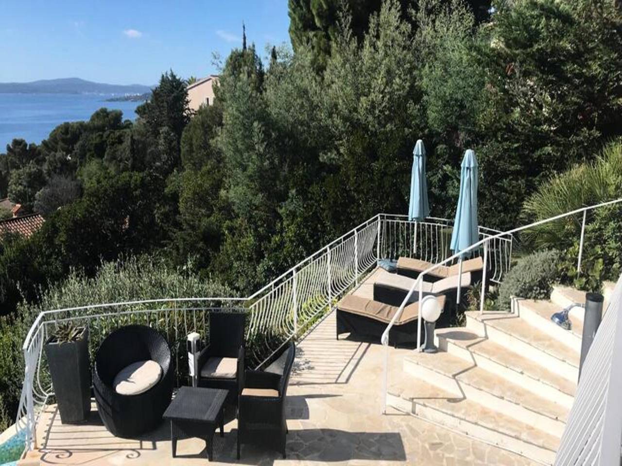 Appartement entier, Villa avec piscine et vue sur la mer en Côte d'Azur in Les Issambres, Roquebrune-sur-Argens
