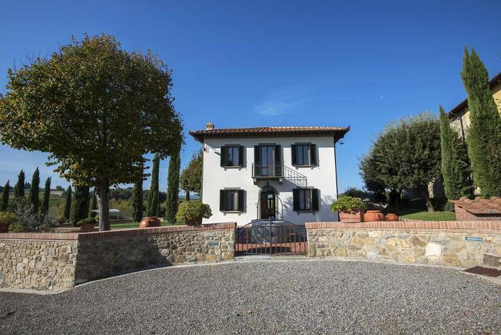 Villa pour 10 personnes, avec vue ainsi que piscine et jardin à Monteriggioni - 4