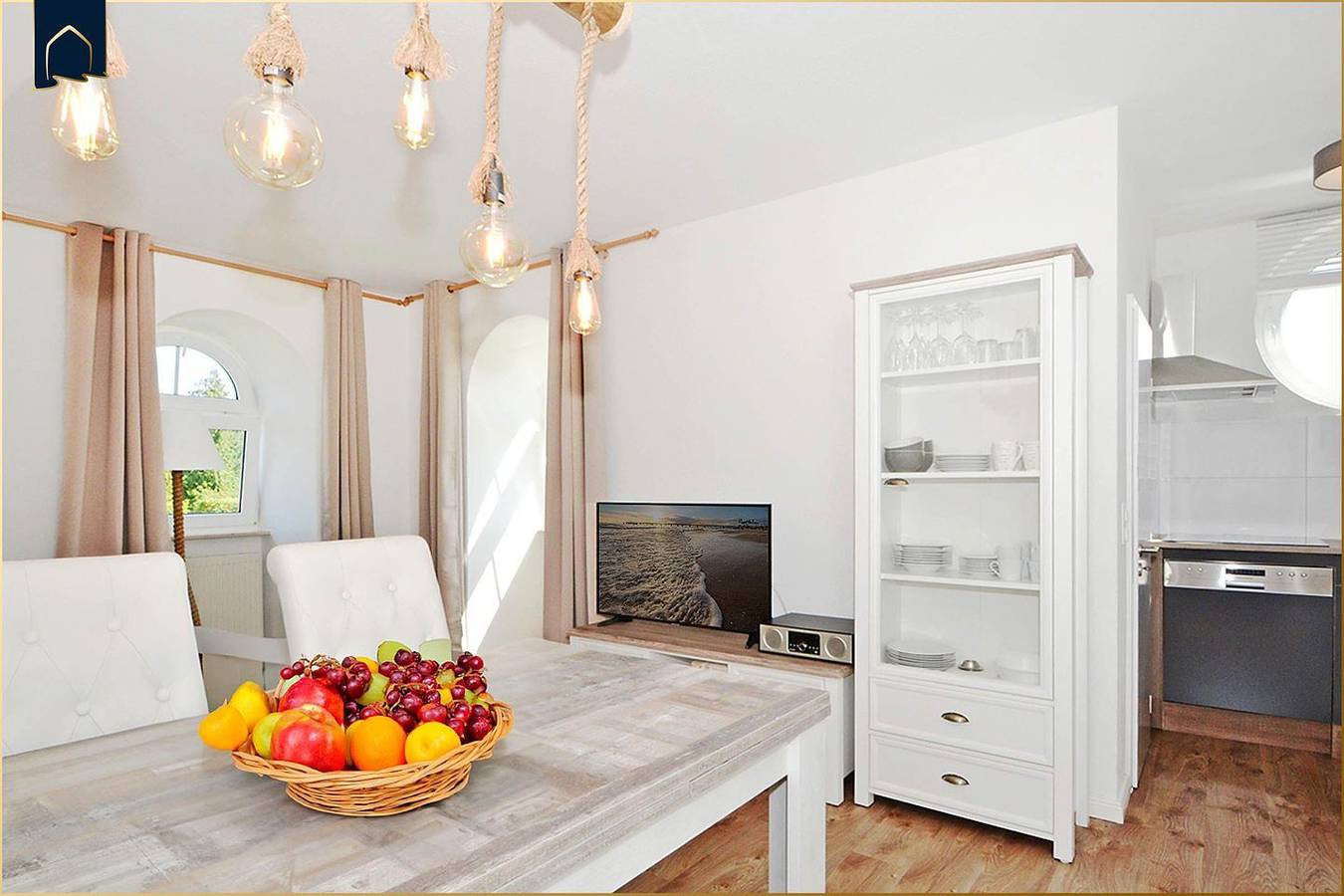 Apartamento entero, Gemütliche Ferienwohnung in Koserow mit Terrasse – nur 350 m zum Meer in Koserow, Bernsteinbäder