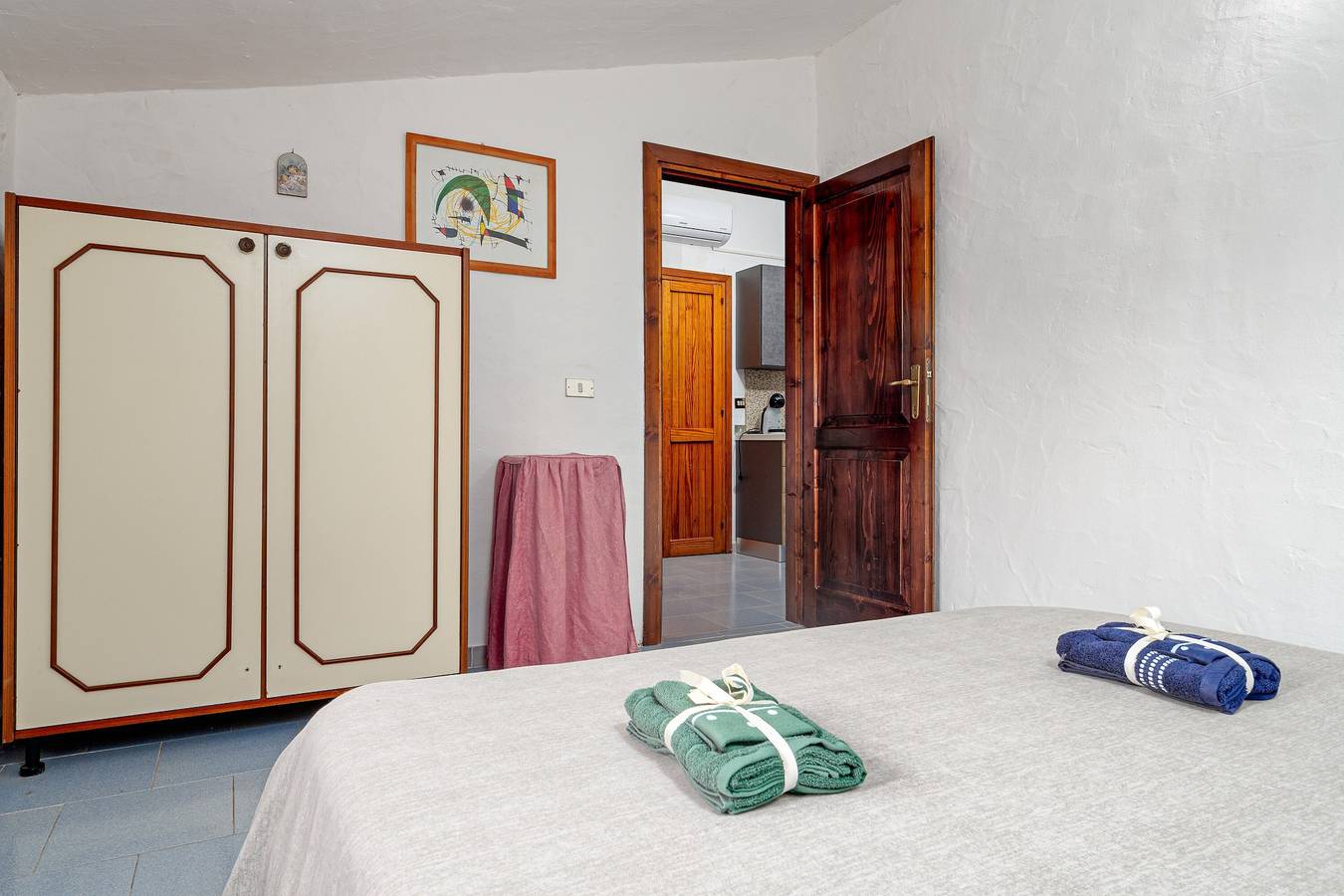 Ganze Wohnung, Apartment in einer Villa im Grünen der Gallura, nahe am Meer in Olbia, Gallura
