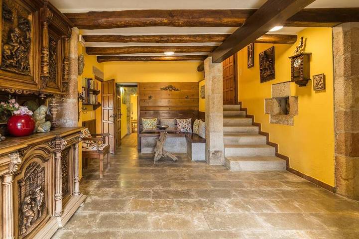Location de vacances pour 40 personnes, avec balcon et jardin, animaux acceptés à Sils - 2