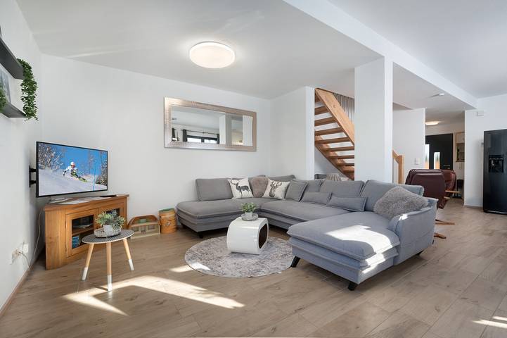 Geheel vakantieappartement, Vakantieappartement voor 13 personen met tuin in Fieberbrunn, Bezirk Kitzbühel (stad)