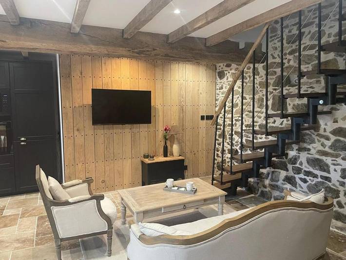 Gîte pour 2 personnes, avec jacuzzi et jardin à Faymoreau